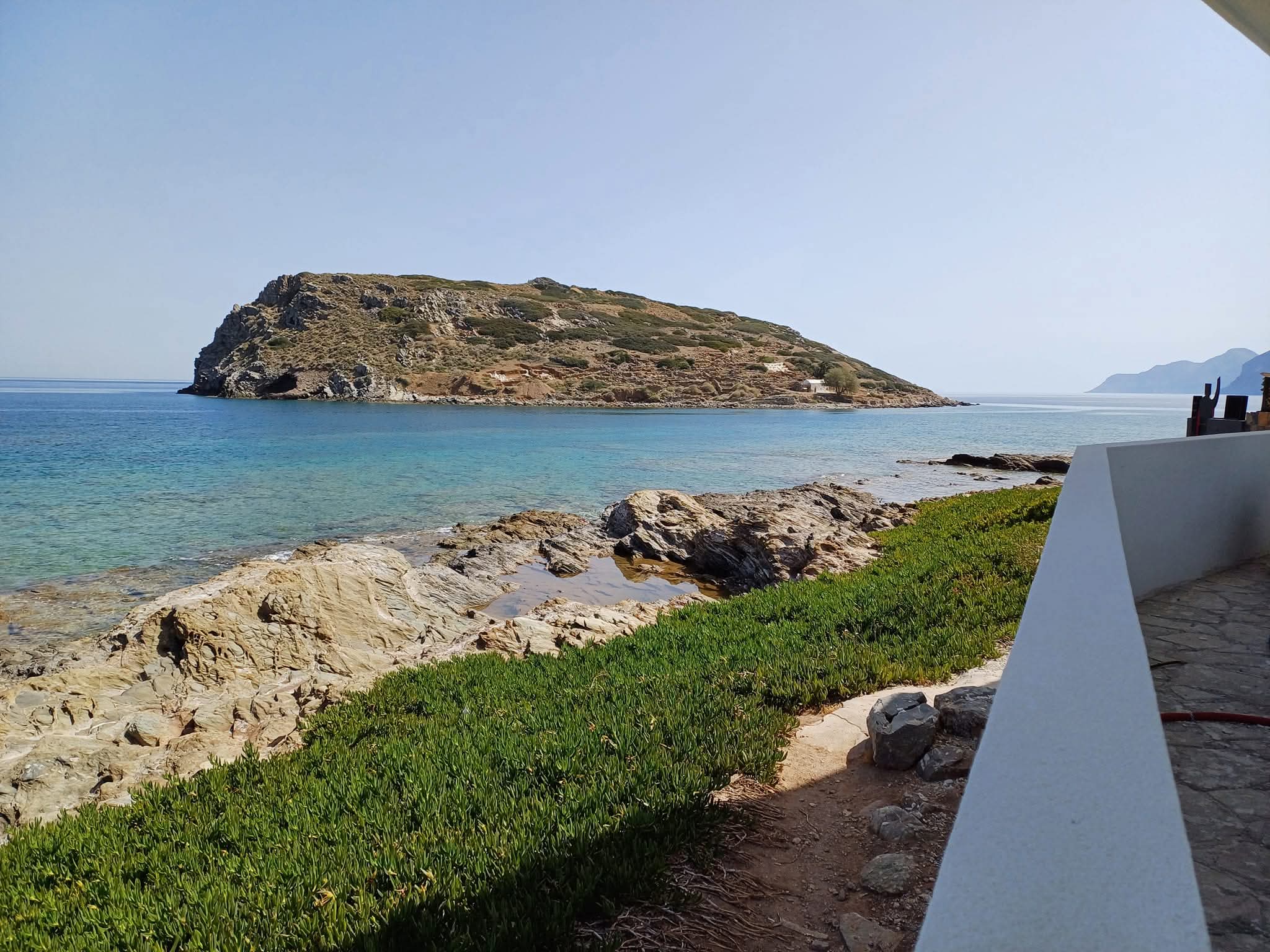 Mochlos — A Bronze Age treasure a few strokes from the shore